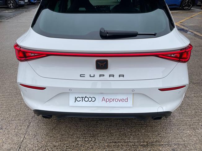 CUPRA Leon Photo 25