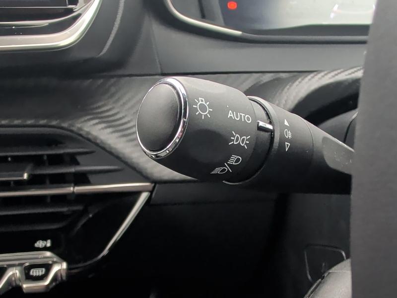 Used Peugeot 2008 MA74AHD 23