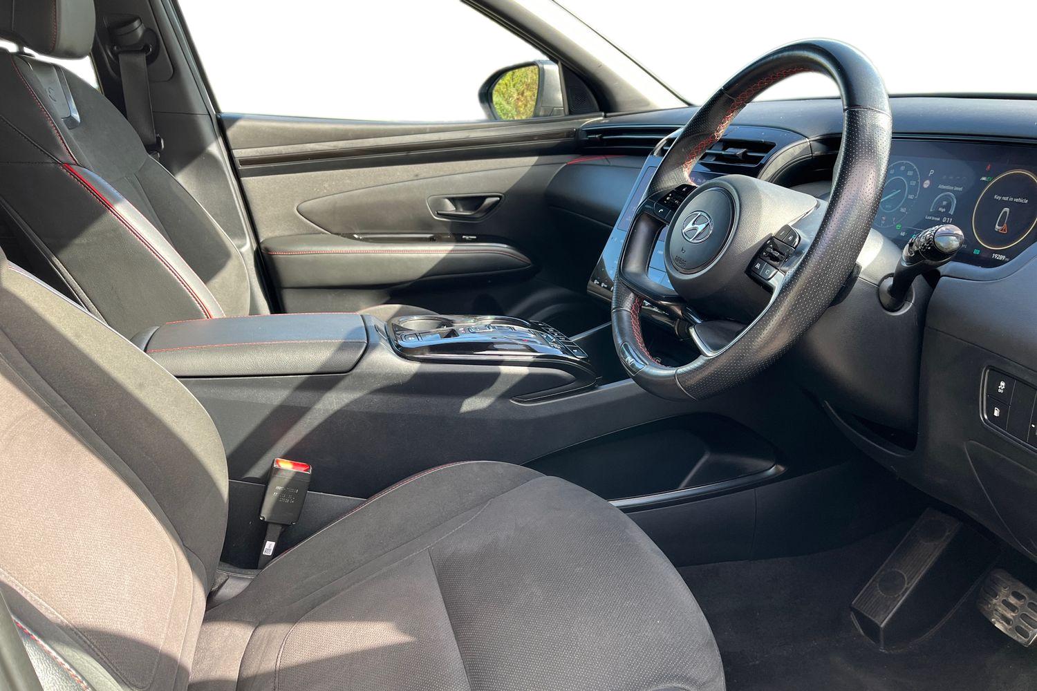 Hyundai TUCSON Photo 8