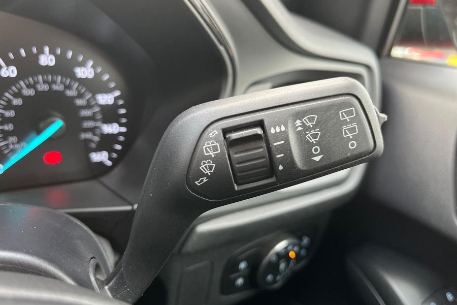 Ford Focus Photo autoimg-ac02a26ca8ef594856d6405a79810496b5a94c91.jpg