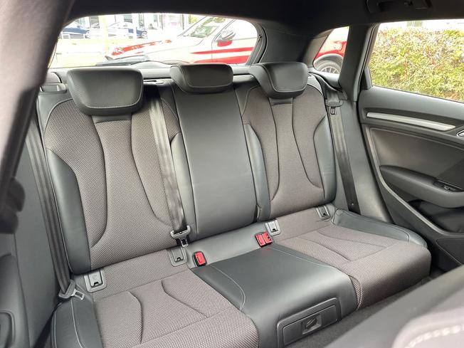 AUDI A3 Photo 35