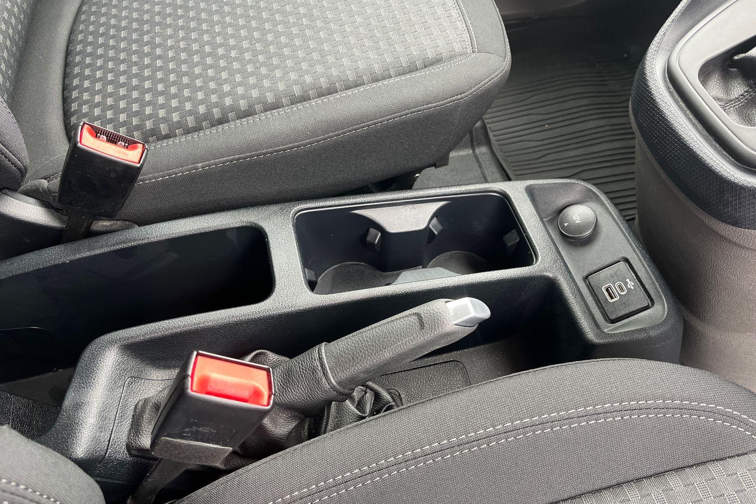 Ford TRANSIT CONNECT Photo 22