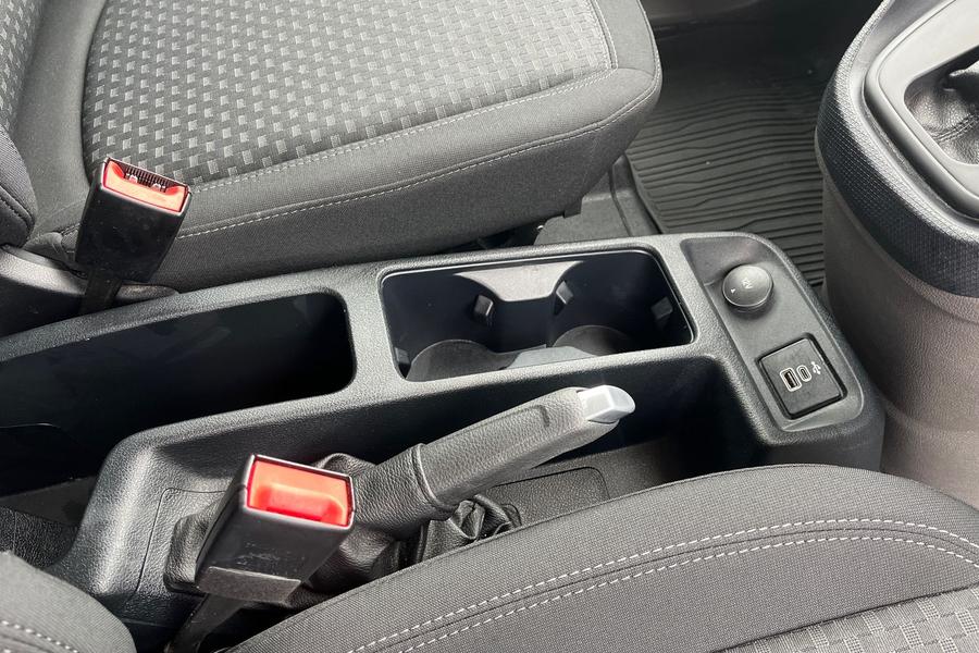 Ford TRANSIT CONNECT Photo autoimg-ac06a6566b64bb3005ec8f8f60238dd897625cfd.jpg