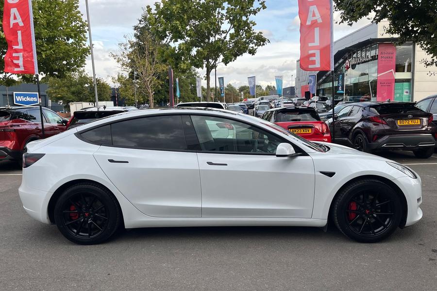 TESLA MODEL 3 Photo autoimg-ac0ddc33f7f07efc0ef7f71f46b1cdc0a5064342.jpg