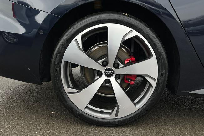 AUDI A5 Avant Photo 5
