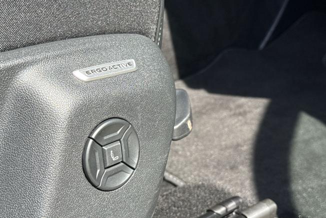 VOLKSWAGEN Tiguan Photo 45