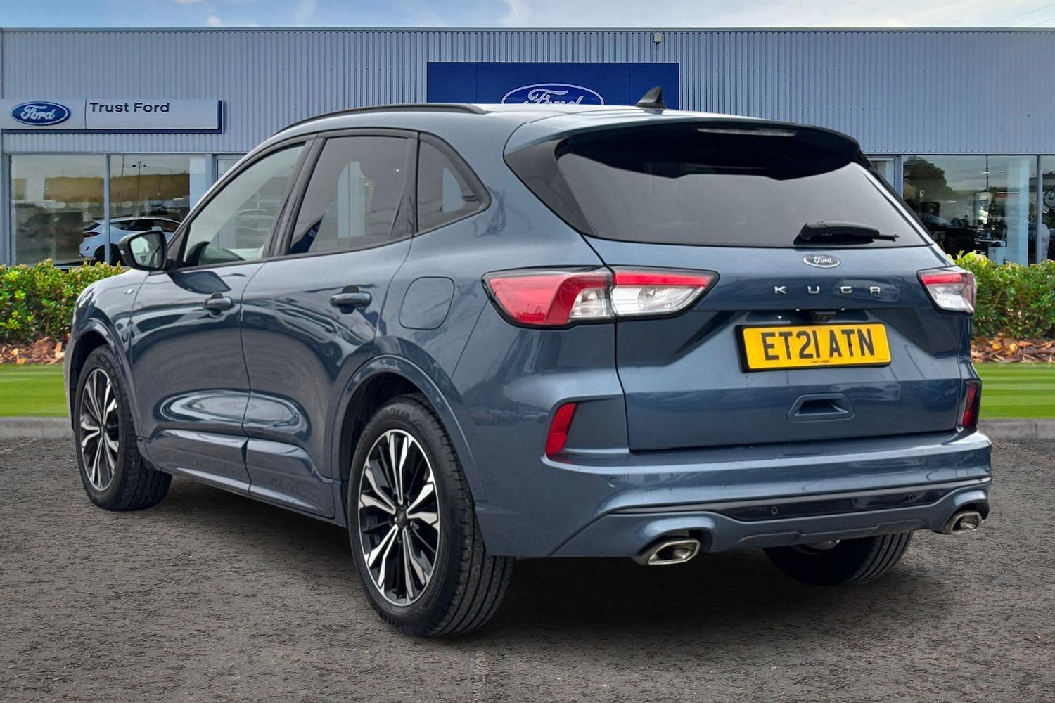 Ford KUGA Photo 1