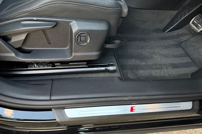 AUDI Q3 Photo 46