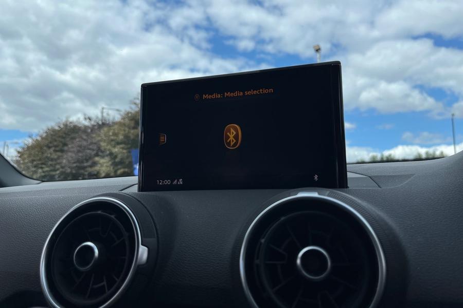 Audi Q2 Photo autoimg-ac168c8e044c2ff152a267f6b687b6709820cf36.jpg