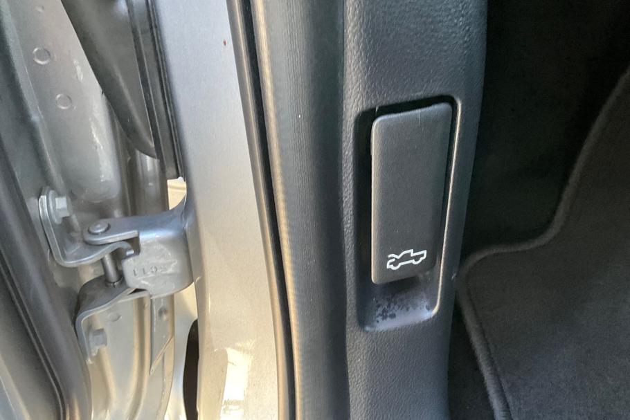 Used FORD RANGER WN75LGA 18