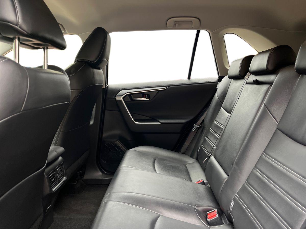 Toyota RAV4 Photo 3