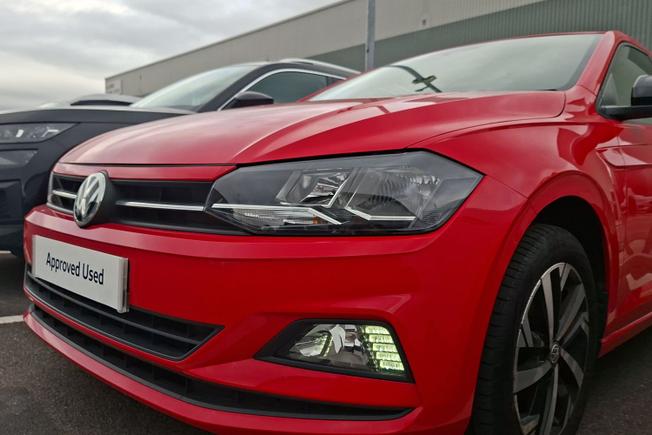 VOLKSWAGEN Polo Photo 19