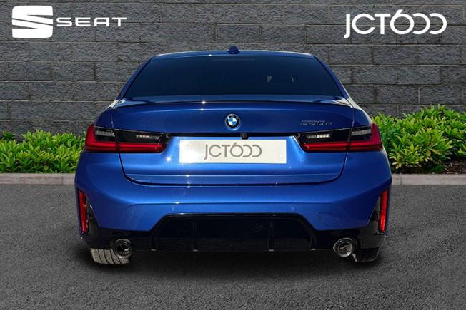 BMW 3 Series Photo 7