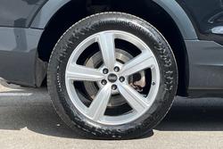 Audi E-TRON Photo 5
