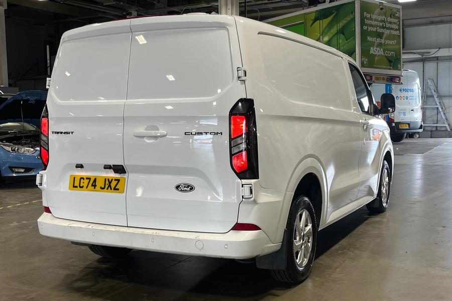 Ford TRANSIT CUSTOM Photo autoimg-ac28a285069763fb5774df9556b4447aa699d1d2.jpg