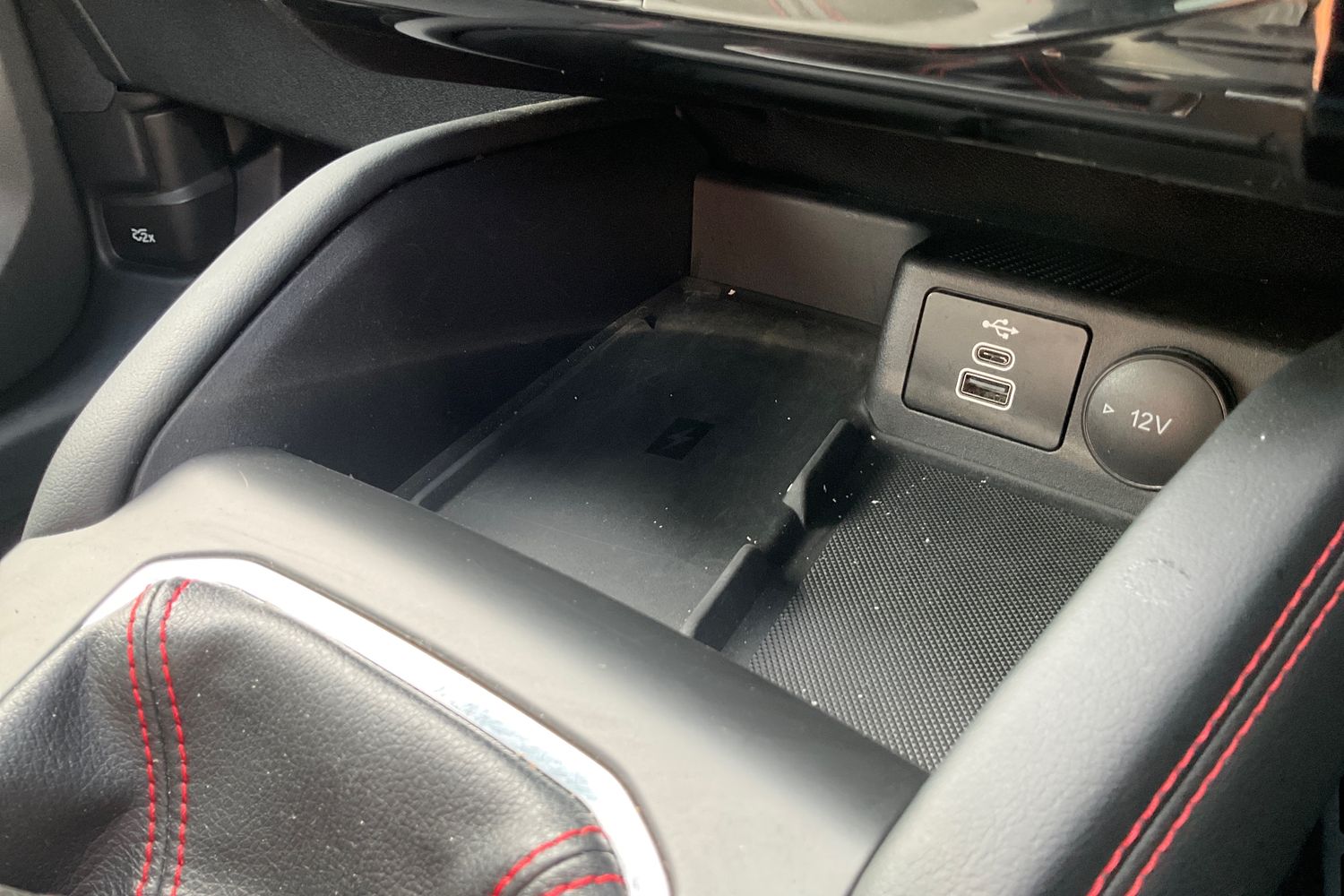 Ford KUGA Photo 32