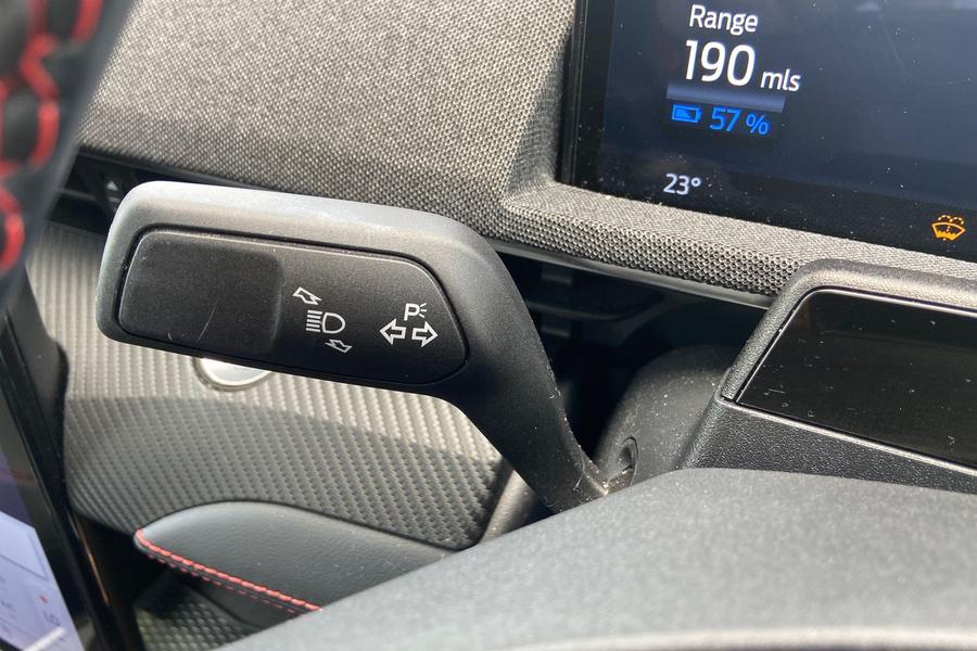 Ford Mustang Mach-E Photo autoimg-ac2d3b5b04811b5021a36965442d8044cdeaabc9.jpg