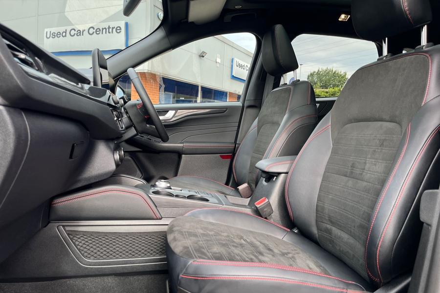 Ford Kuga Photo autoimg-ac308714b43a4af07d3dd8e4f599dd97487fc8f9.jpg
