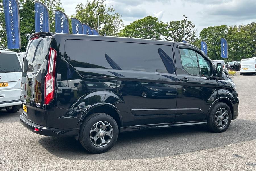 Ford TRANSIT CUSTOM Photo autoimg-ac327983bd27fb334527685daa01b279365ad237.jpg