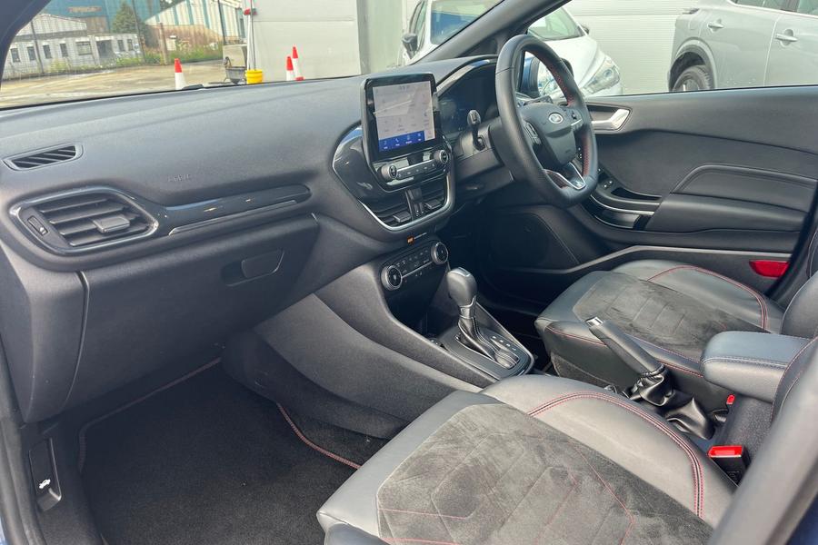 Ford FIESTA Photo autoimg-ac327f42550c6dd31b050e78a73cf80f7ac996e7.jpg