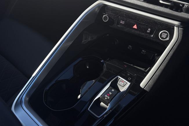 AUDI Q5 Photo 22