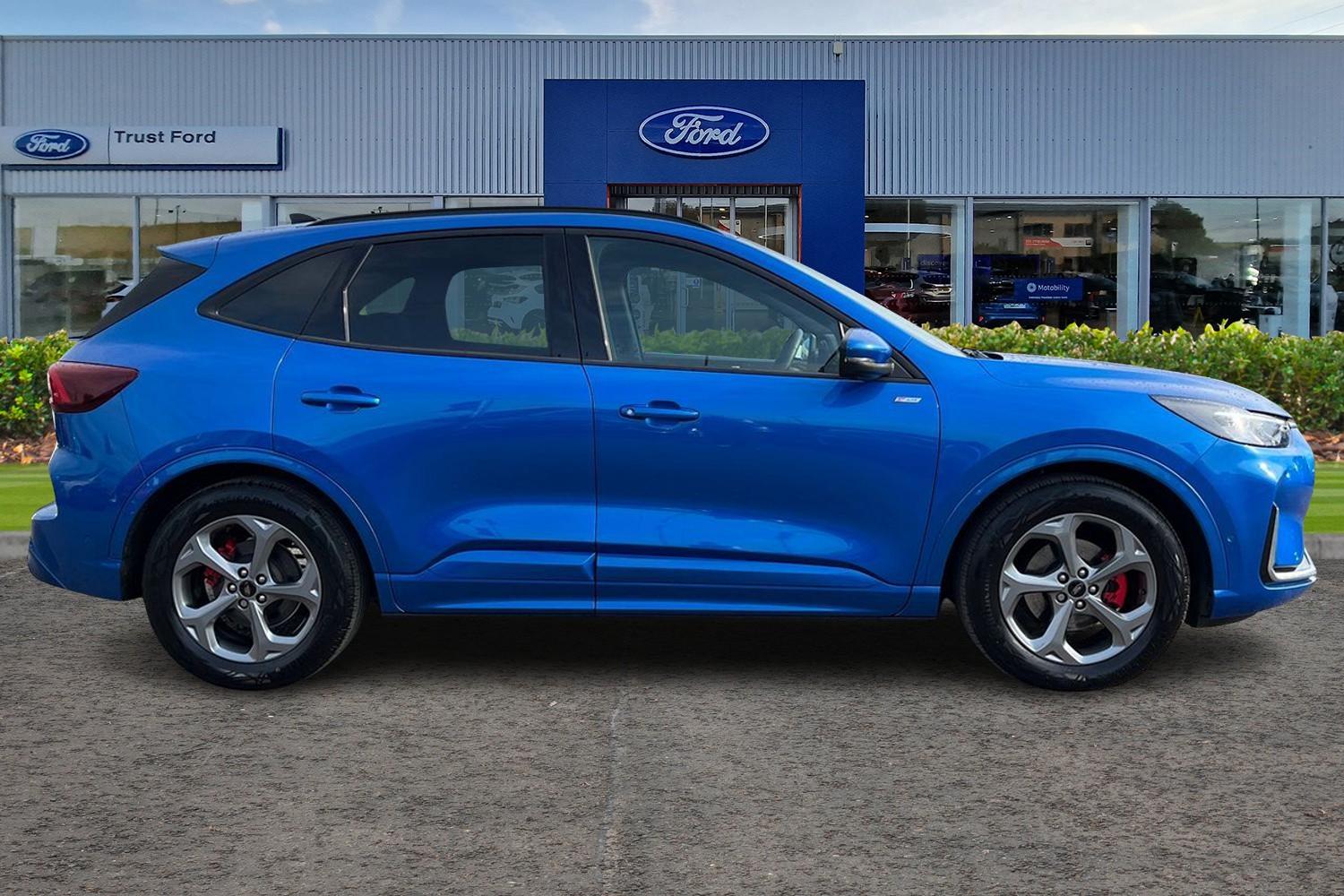 Ford Kuga Photo 2