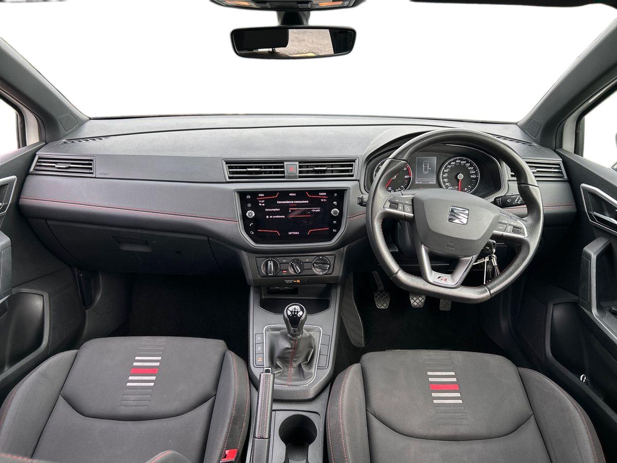 SEAT Ibiza Photo 8