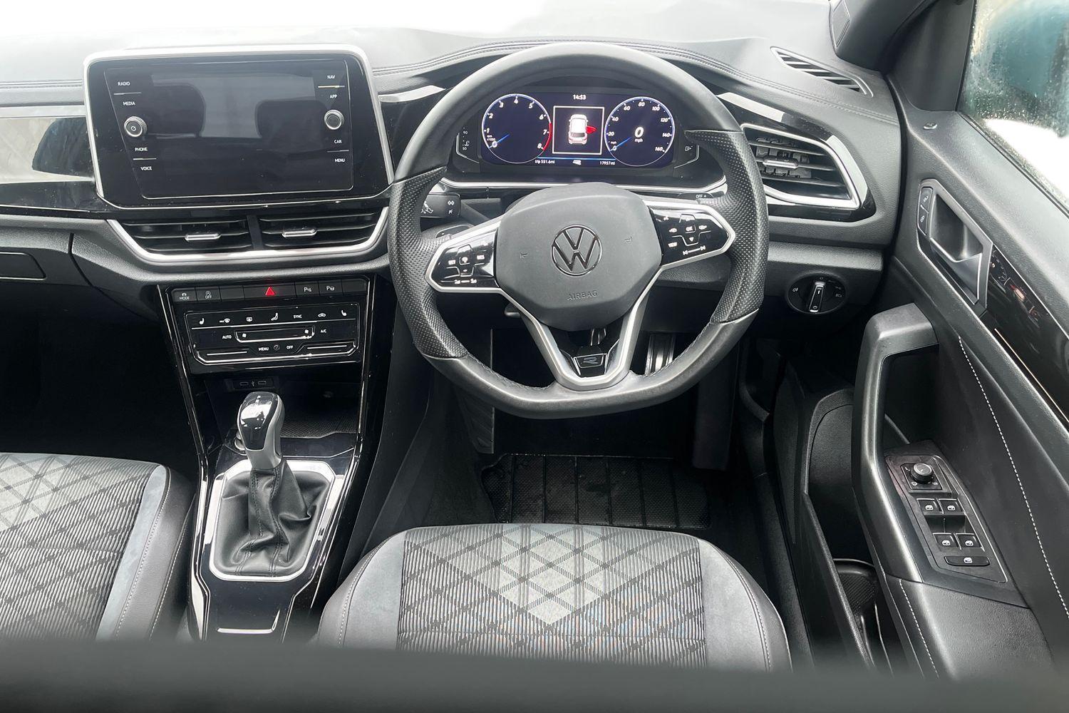 Volkswagen T-ROC Photo 10