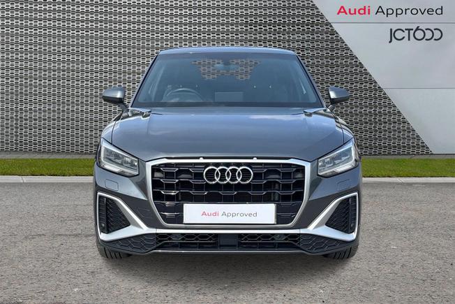 AUDI Q2 Photo 8