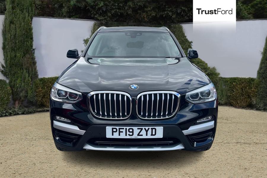 BMW X3 Photo autoimg-ac448640bf865627b16526a6f1de871a9db1c475.jpg