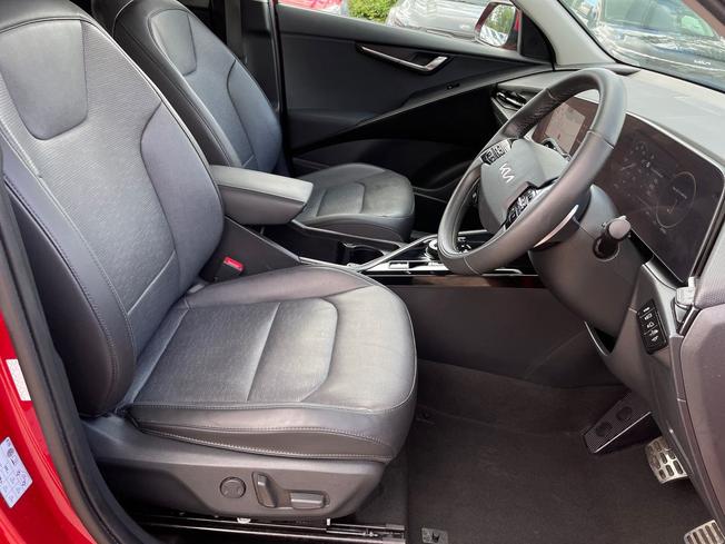 KIA Niro Photo 29