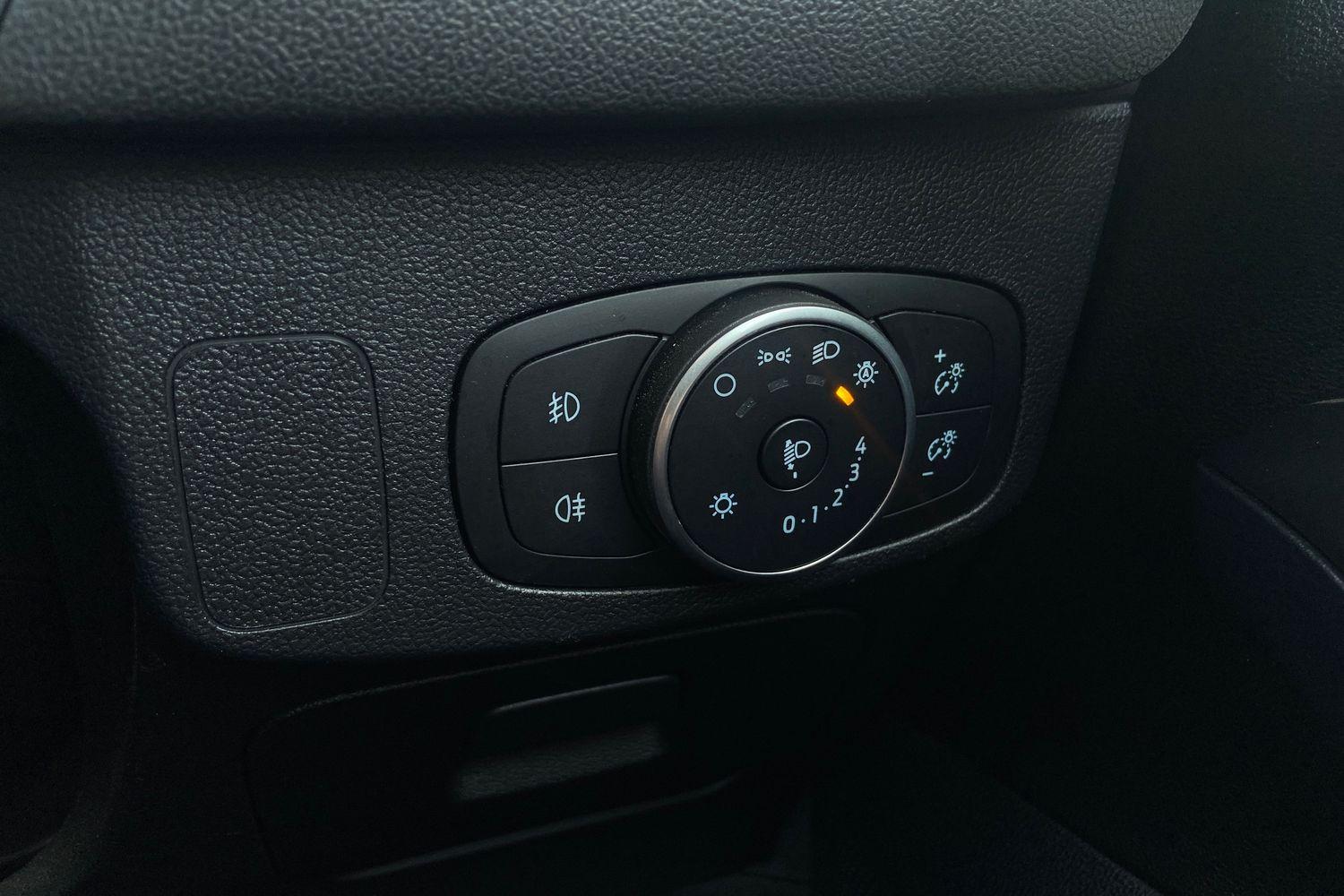 Ford FOCUS Photo 35