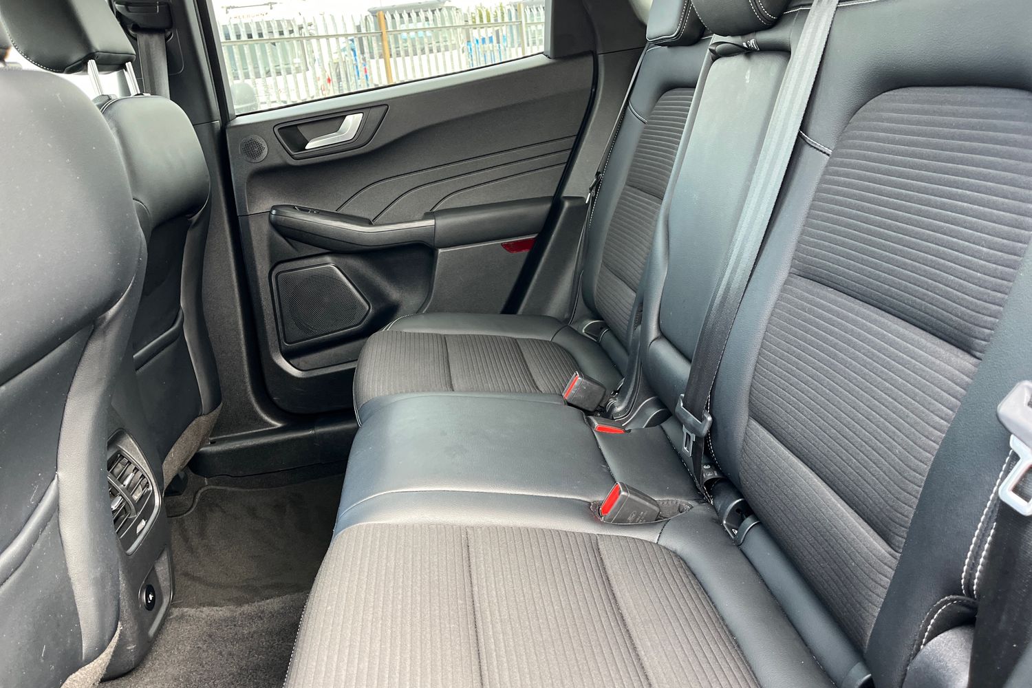 Ford Kuga Photo 19