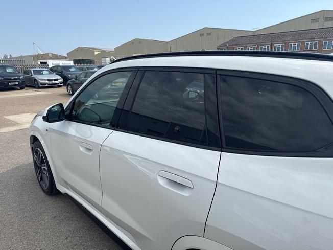 BMW X1 Photo 37