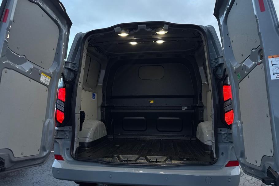 Used Ford TRANSIT CUSTOM 28