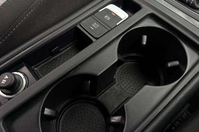Volkswagen Golf Photo 26