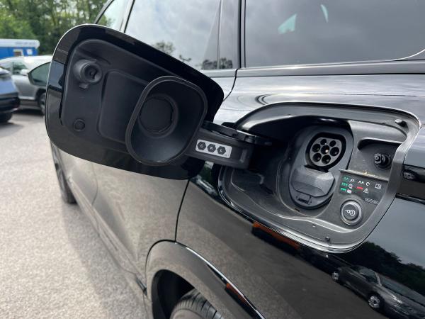 Audi Q6 e-tron Photo autoimg-ac579b553c4c34bd985c76110c71cd5d4d0b0b0d.jpg