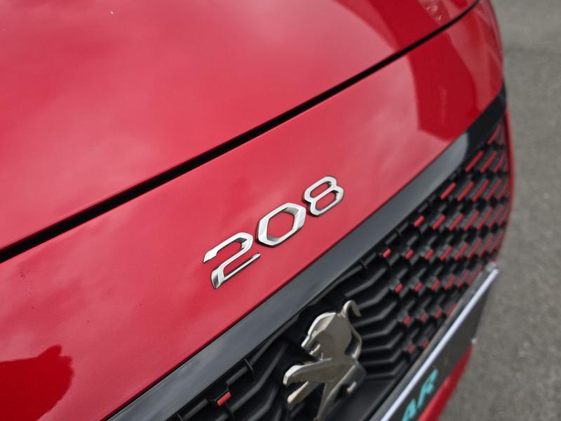 Used Peugeot E-208 AK22MYW 26