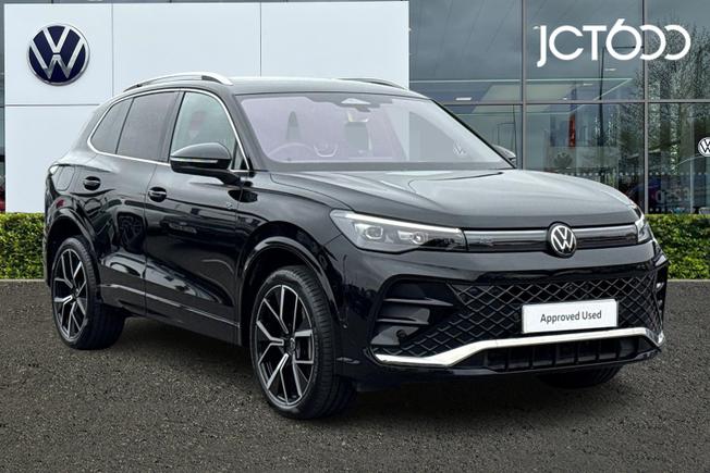 VOLKSWAGEN Tiguan Photo 1