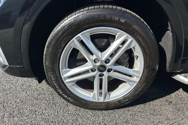 AUDI Q5 Photo 26