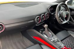 Audi Tt Rs Photo 2
