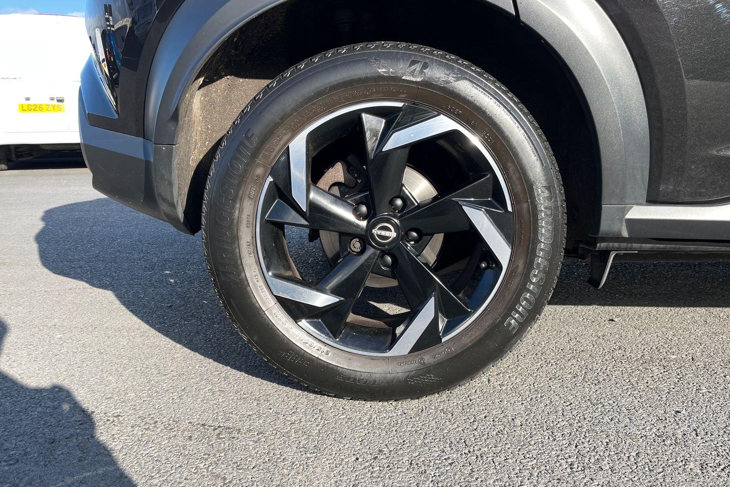 Nissan JUKE Photo 7