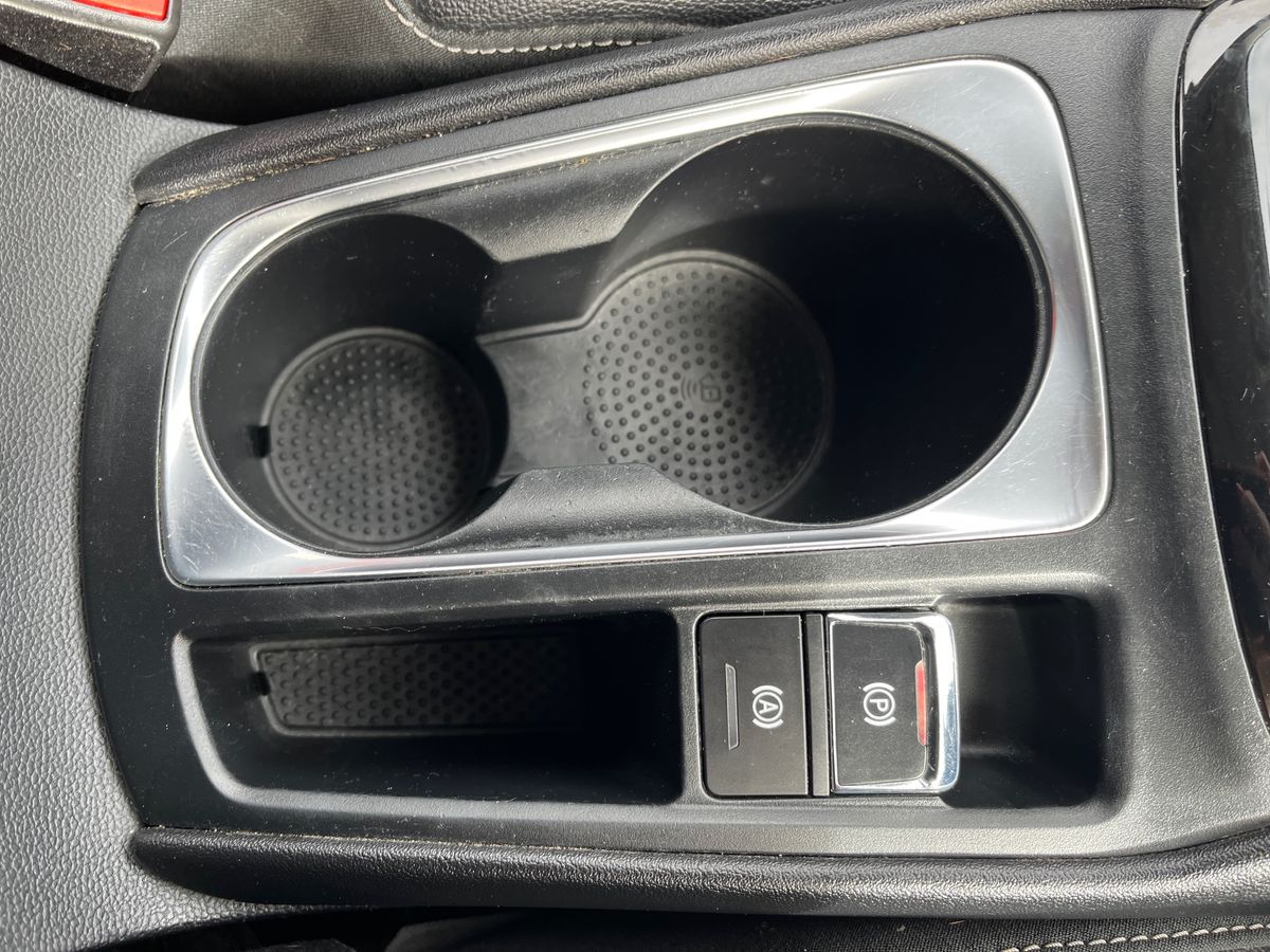 MG MG5 Photo 31