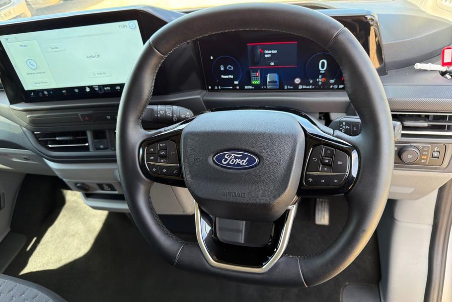 Used Ford TRANSIT CUSTOM WP75CMV 33
