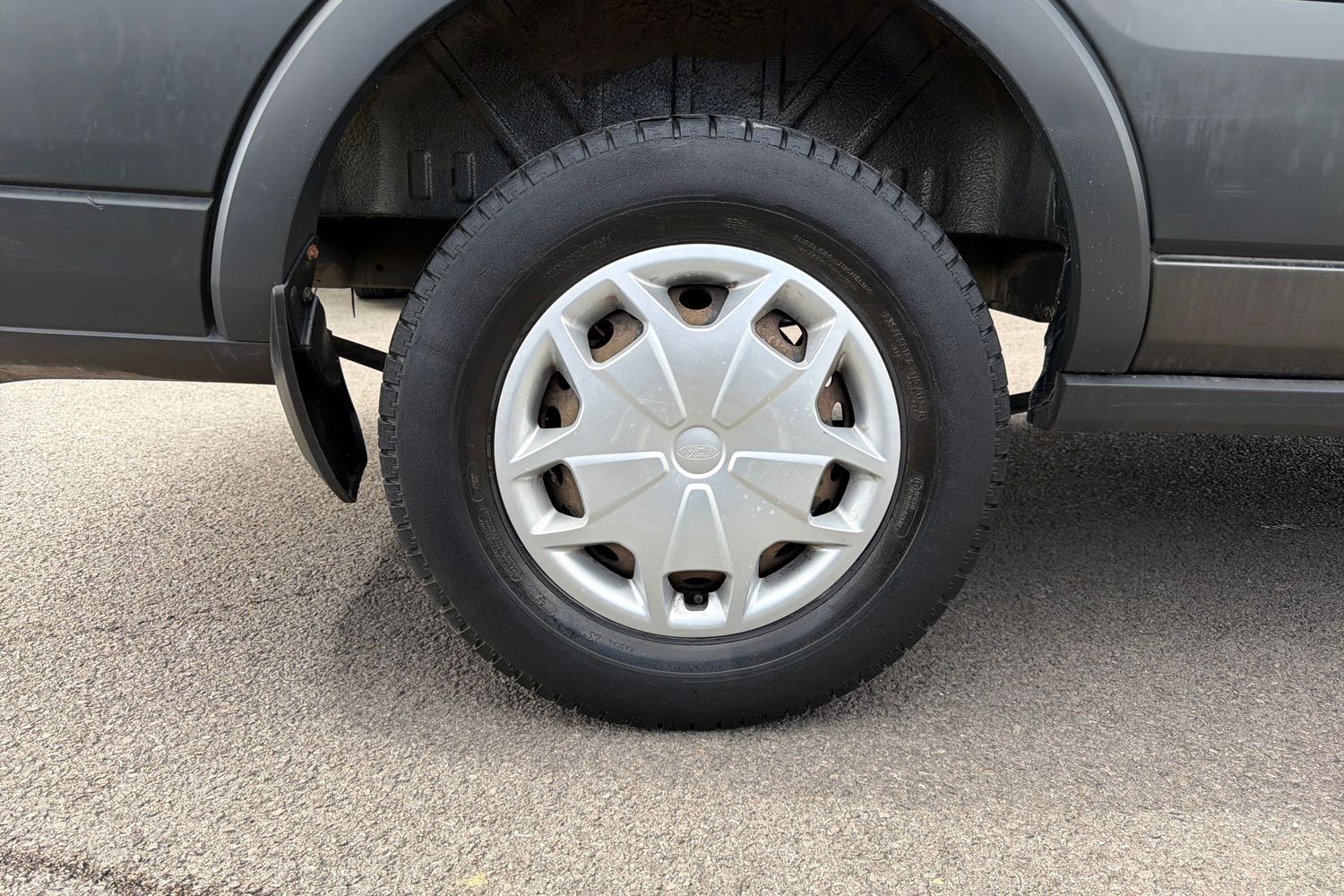 Ford Transit Photo 15