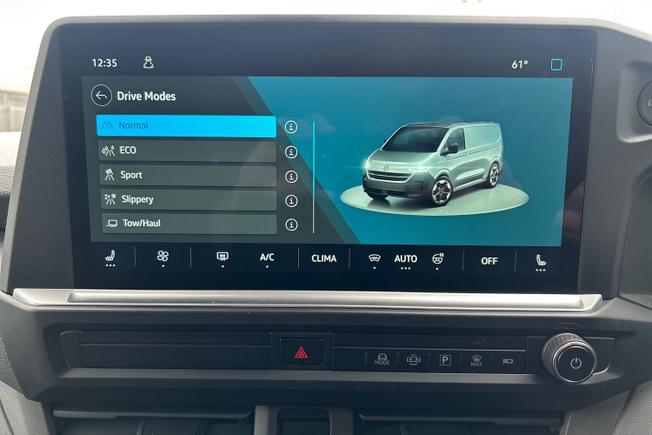 VOLKSWAGEN e-Transporter Photo 36