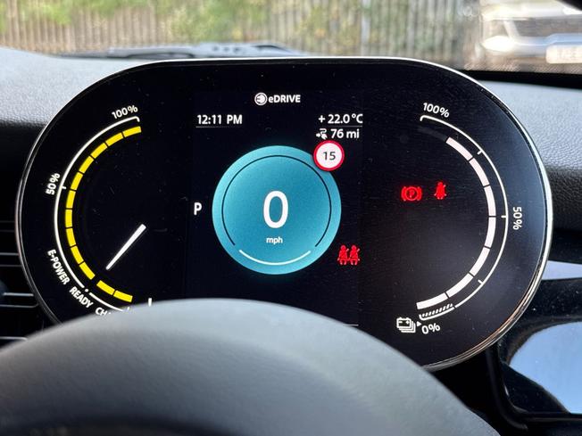 MINI Electric Hatch Photo 15