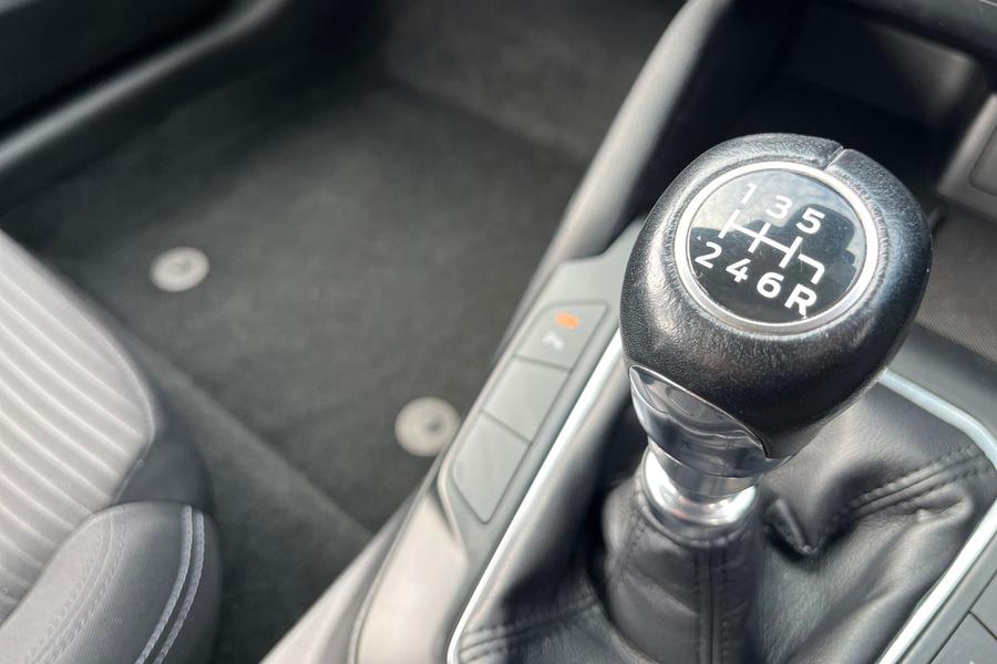 Ford Focus Photo autoimg-ac7d24388fced5bce1e36594c8cda5d1f990e483.jpg
