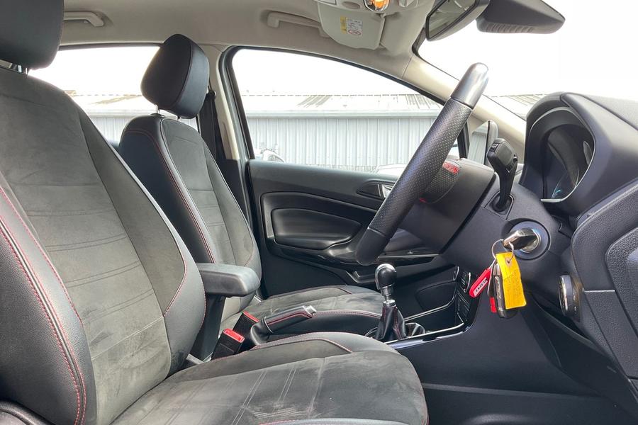 Ford ECOSPORT Photo autoimg-ac8106440f7de6fa4e9cae31b0980e657e0cf732.jpg