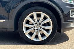 VOLKSWAGEN T-Roc Photo 5